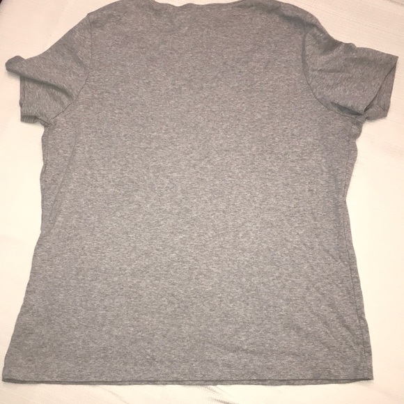 Basic gray tee - Picture 5 of 5